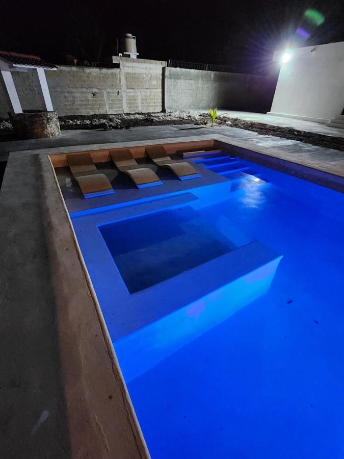 Pergola'S Road House Villa Campeche Bagian luar foto